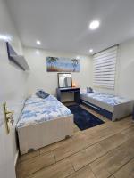 Alojamiento Entero Moderno En Barcelona Terrassa - B&B