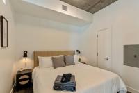 X Rooftop Hot Tub And Pool King Bed DT SLC Parking - B&B Salt Lake City
