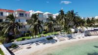 Beautiful Apartment In Cancun Beach Front Ocean View - Ferienwohnung Cancún