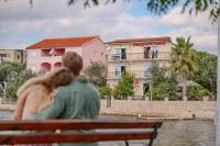 Design-Finca - sea view - first line to the sea - Chambres d'hôtes Maslenica