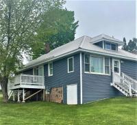 The Blue House - B&B Ironwood