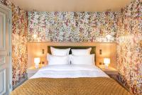 DEGAS - Deluxe Double Room