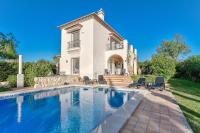 Casa Marta - Great 3 bedroom villa with sea views! - B&B Estômbar