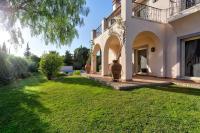 Casa Marta - Great 3 bedroom villa with sea views! - B&B Estômbar