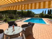 174 Gramacho - Immaculately Presented Villa - Ferienwohnung Estômbar