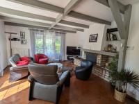 Maison spacieuse avec jardin privé et WIFI, proche Épinal - FR-1-589-681 - Chambres d'hôtes Dinozé