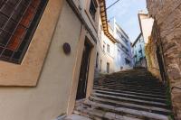 Bravissimo Llebre Duplex, with patio - B&B Girona