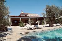 Iriti's Villa & Dahlia Studio - B&B Platanidia