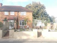 Sanderson Studio Apartments in Bromley, Greater London - Bed and Breakfast Foots Cray