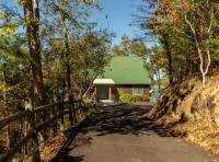 BEST VIEWS LAKE FRONT Waters Edge - Bed and Breakfast Dandridge