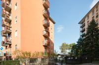 Milano Parco Nord Balcony Apartment - Chambres d’hôtes
