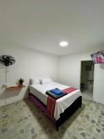 Camera Tripla