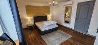 Renovated House with 4 Private Suites - B&B Saint-Germain