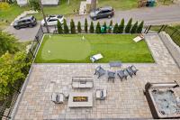 Hottub,2milestobway,4kbeds,3futons,safe - B&B
