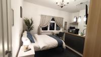 Studio Apartment with One Double Bed