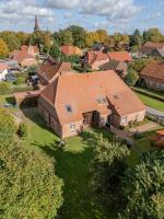 Ferienwohnung - 2EZ 1DZ - 2 Bäder - ruhig gelegen - Garten, Küche, WLAN, Parken, Self-Check-in, Ventilator- nahe Schwerin Unesco - Chambres d'hôtes Picher