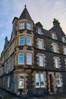 Oban Bay Views - Fireplace, Games & Books - B&B