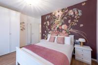 Lora flowers Suite 5, free private parking, self check in - B&B Como
