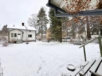 Palkinen II Rovaniemi - 1950s vintage home with parking & courtyard & wifi - Chambres d'hôtes Rovaniemi