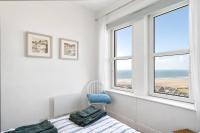 Apartment Expansive Sea Views Private Parking - B&B