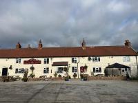 Welbury Studio Sleeps 2 Pet Friendly & Parking - B&B Northallerton