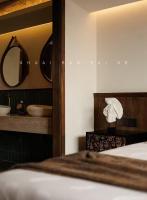 Deluxe Zimmer mit Kingsize-Bett