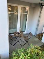 Costa Apartments - 2 Zimmer, Küche,Bad,Waschmaschine,Garten- Kostenloses Wlan - Ferienwohnung Sarstedt