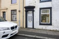 Family Stay on Barnes Street - Bed and Breakfast Clayton le Moors