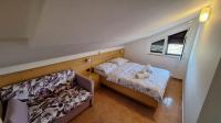 Appartamento con 3 Camere da Letto