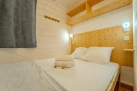 Ski in-out, Heart of Val Thorens Spacious Flat , Wifi A9 - B&B