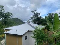 Grand Bay Dominica Sunrise Guesthouse - Chambres d'hôtes Tête Morne