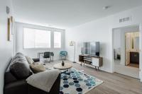 Cozysuites l Luxe 2BR in Downtown Cincinnati #2 - B&B