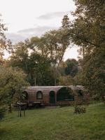 Stall & Sterne - Tiny Häuser - B&B Hirschfeld