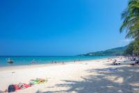 Kamala beach house 100m to the beach - B&B