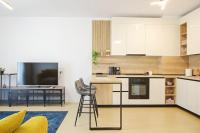 Soare & relaxare-apartament in centrul orasului - B&B