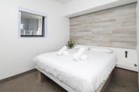 Metropole Private Room in Social Setting - Bed and Breakfast
