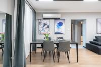 Appartamento con 2 Camere da Letto e Balcone