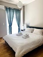 Karyatis - Apartment on the road of history - B&B Athens