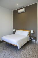 Camera Tripla Deluxe 