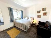 Lovely Double Room near Southmead Hospital - B&B