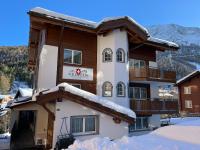Helvetia Apartments - B&B Saas-Fee