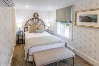 Room 4 - Queen Room