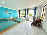 Quadruple Room with Balcony
