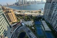 1 BR Rooftop Infinity Pool & Padel court - B&B