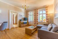 One-Bedroom Apartment with Balcony