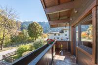 Three-Bedroom Apartment with Mountain View