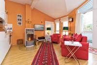One-Bedroom Apartment with Balcony