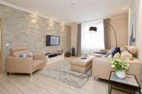Two-Bedroom Apartment with Shower