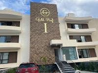 Gold Reef 201 - Luxury 2BR mit Pool, Beach Shuttle und Tiefgarage - Bed and Breakfast