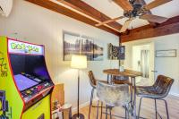 Hike, Ski & Soak: Beech Mtn Home w/ Views, Hot Tub - B&B Beech Mountain